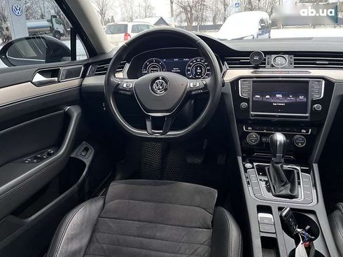 Volkswagen Passat 2017 - фото 23