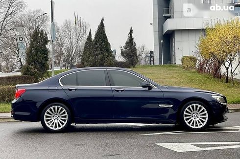 BMW 740 2011 - фото 13