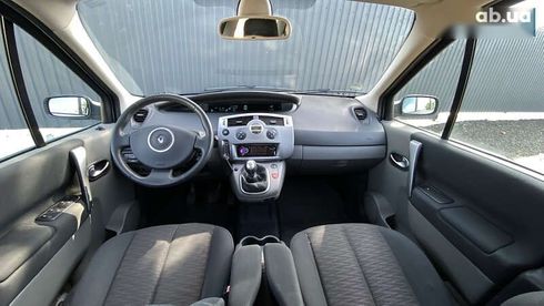 Renault Scenic 2007 - фото 20