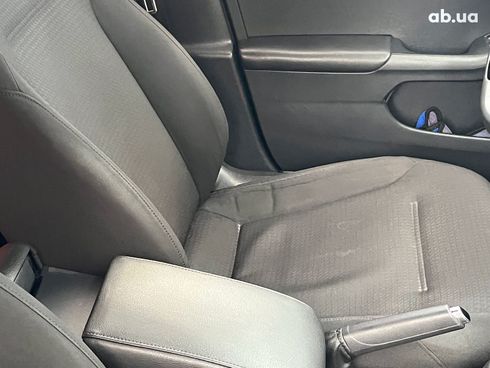 Volkswagen Jetta 2015 черный - фото 17