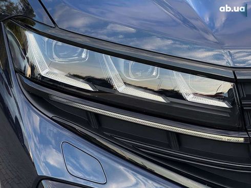 Volkswagen Touareg 2023 - фото 13