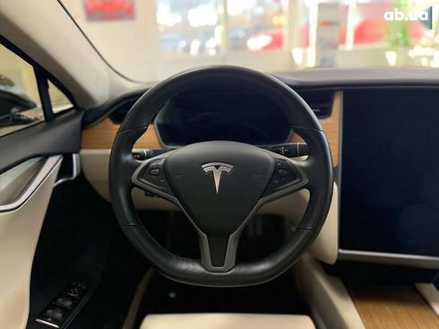 Tesla Model S 2018 - фото 30