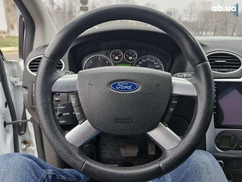 Ford Focus 2006 - фото 21