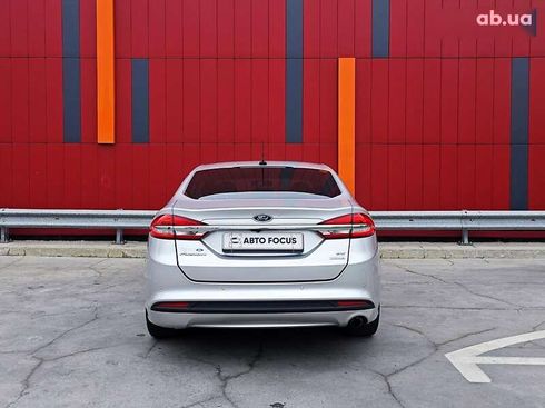 Ford Fusion 2017 - фото 7