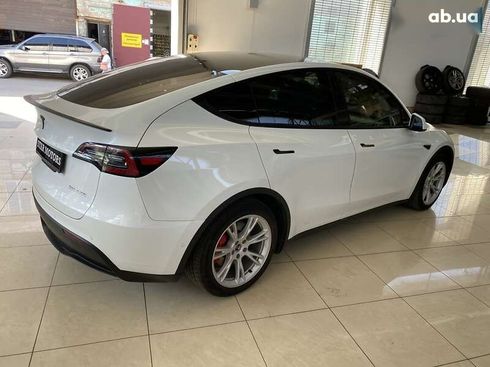 Tesla Model Y 2021 - фото 22