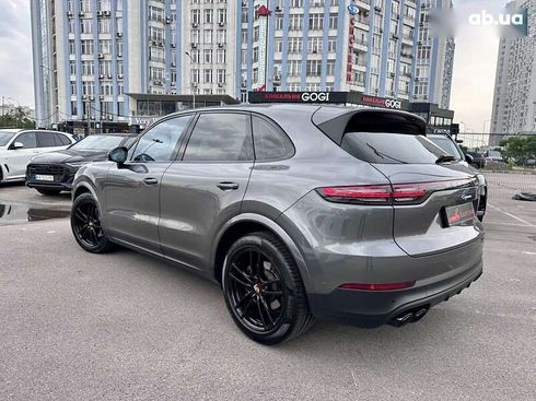 Porsche Cayenne 2019 - фото 11
