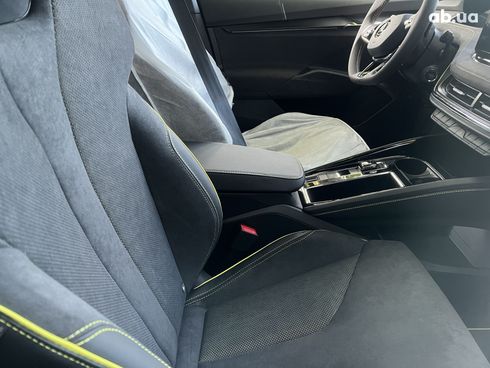 Skoda Enyaq Coupe RS 2023 - фото 6