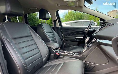 Ford Escape 2016 - фото 10