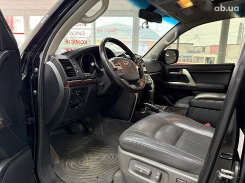 Toyota Land Cruiser 2008 - фото 28