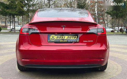 Tesla Model 3 2020 - фото 6