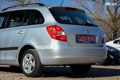 Skoda Fabia 2008 - фото 8