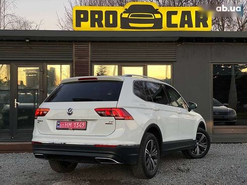 Volkswagen Tiguan 2017 - фото 3