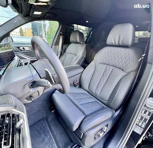 BMW X7 2024 - фото 29