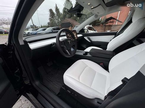 Tesla Model Y 2022 - фото 2