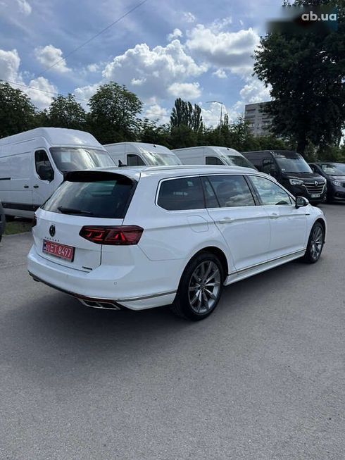 Volkswagen Passat 2021 - фото 10