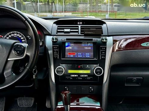 Toyota Camry 2012 - фото 25