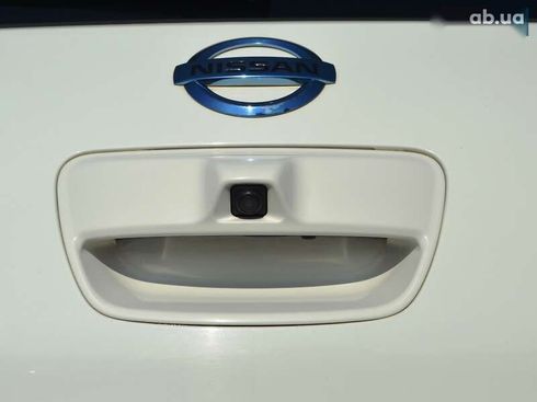 Nissan Leaf 2015 - фото 18