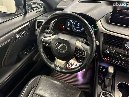 Lexus RX 2017 - фото 22