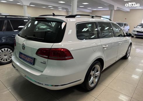 Volkswagen Passat 2014 белый - фото 3
