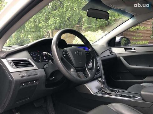 Hyundai Sonata 2017 - фото 11