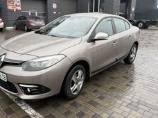 Продаж вживаних Renault Fluence 2015 року - купити на Автобазарі