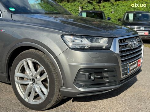 Audi Q7 2017 серый - фото 4