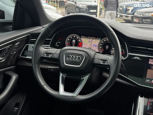 Audi Q8 2021 белый - фото 37