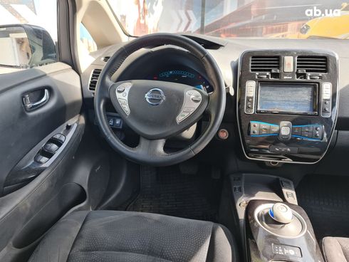 Nissan Leaf 2016 черный - фото 14