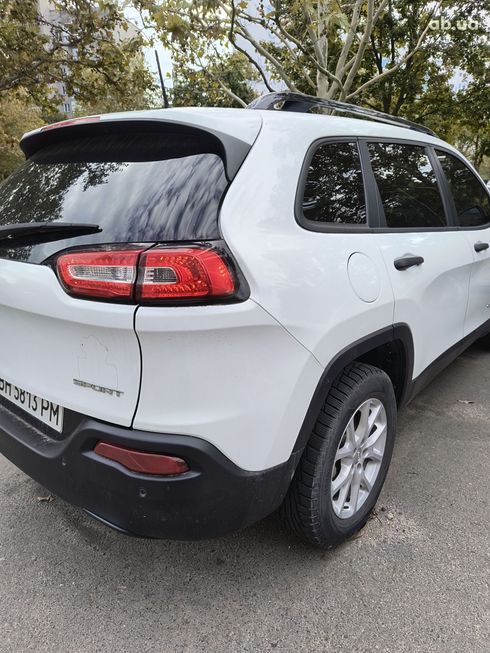 Jeep Cherokee 2016 белый - фото 4