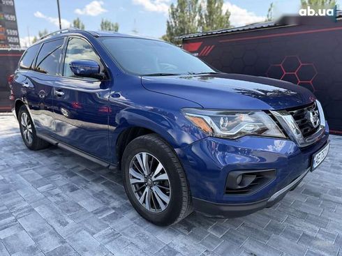 Nissan Pathfinder 2016 - фото 12