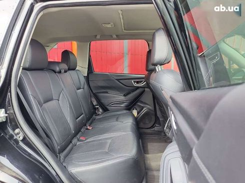 Subaru Forester 2019 - фото 11