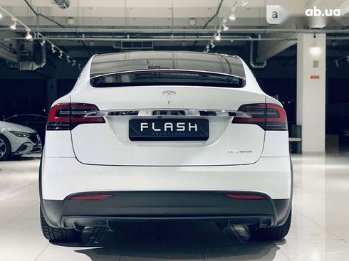 Tesla Model X 2020 - фото 9