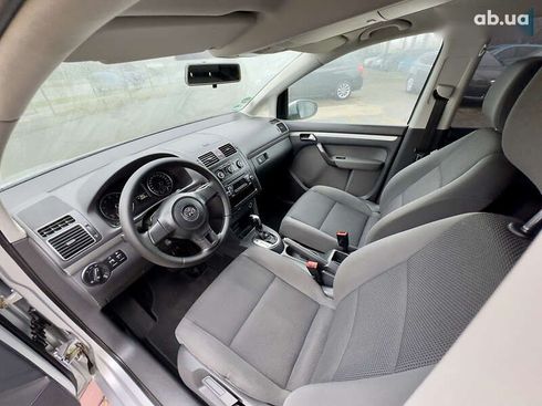 Volkswagen Touran 2013 - фото 21
