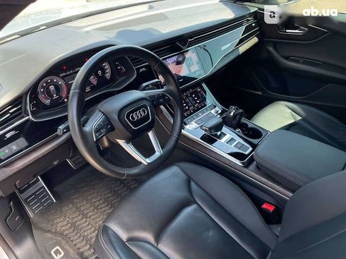 Audi Q8 2019 - фото 12