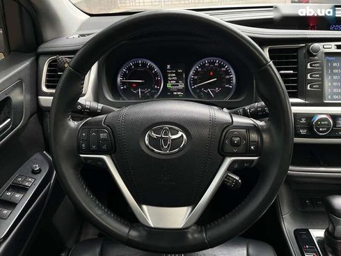 Toyota Highlander 2019 - фото 10