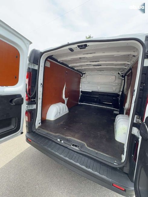 Renault Trafic 2020 - фото 29