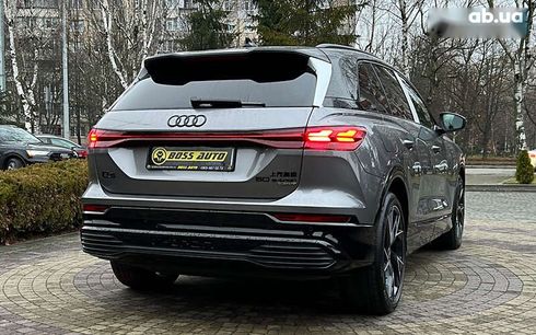 Audi Q5 e-tron 2022 - фото 7