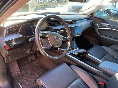 Audi E-Tron 2020 - фото 10