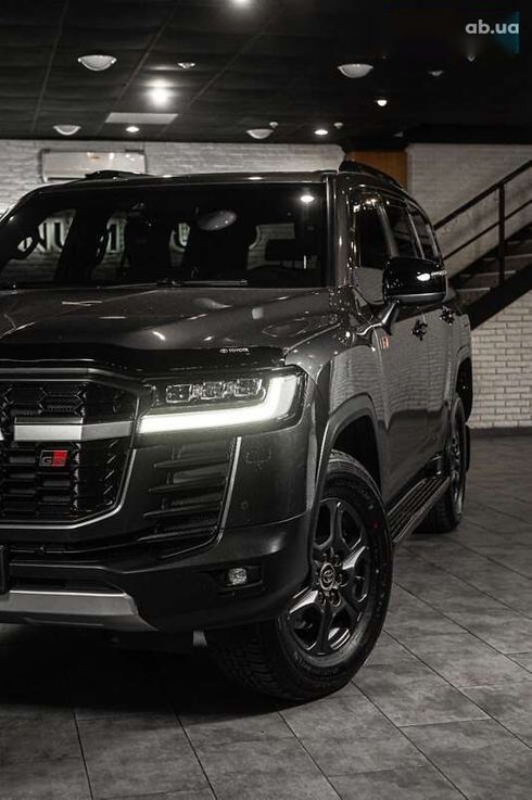 Toyota Land Cruiser 2021 - фото 3
