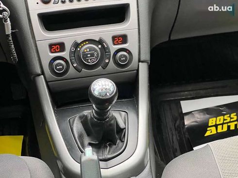 Peugeot 308 2011 - фото 15