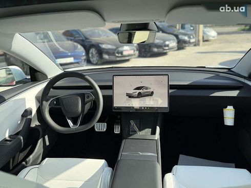 Tesla Model 3 2024 - фото 26