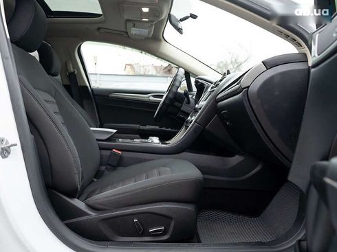 Ford Fusion 2017 - фото 21