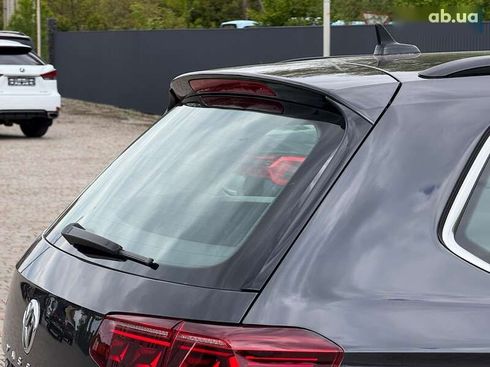 Volkswagen Passat 2020 - фото 25