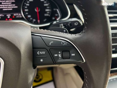Audi Q7 2017 - фото 15