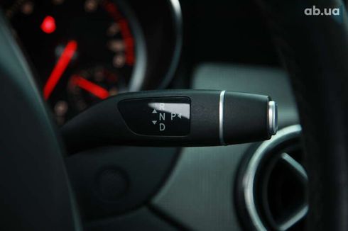 Mercedes-Benz CLA-Класс 2018 - фото 21