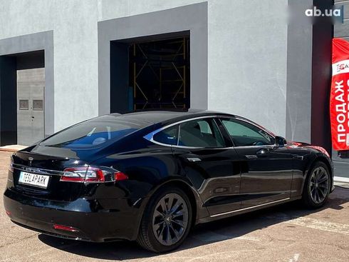 Tesla Model S 2020 - фото 10
