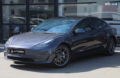 Tesla Model 3 2021 - фото 3
