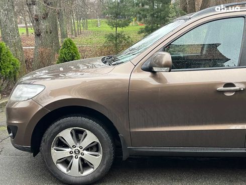 Hyundai Santa Fe 2012 коричневый - фото 14