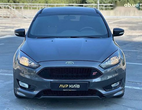 Ford Focus 2017 - фото 8