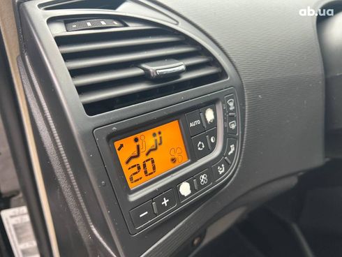 Citroёn C4 Picasso 2011 черный - фото 26